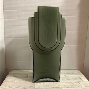 Green Art Deco Glass Blown Vase 13 x5 inch .. BEAUTIFUL ART!!